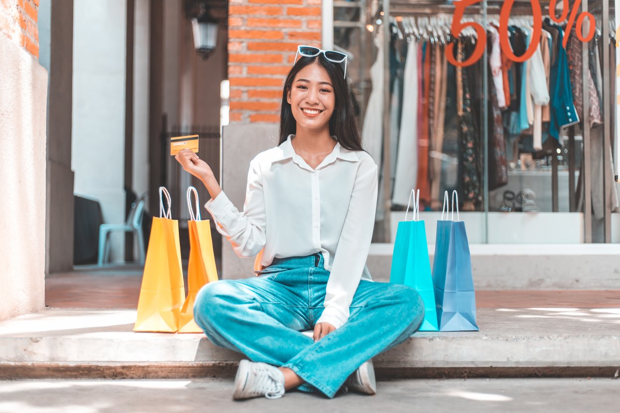 Carrying shopping bags or shopping